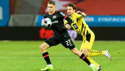 【德甲】药厂妖星绝杀 多特客场1比2遭换帅第2败