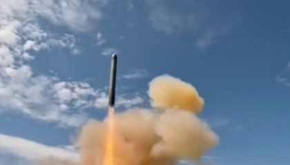 世界杯注册平台-射程超过35000公里，俄军方：可经南极至美国境内目标的“世界上最强大导弹”试射成功